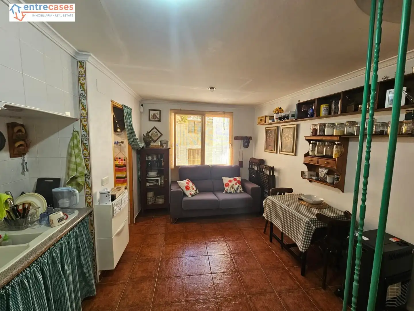 Sala d'estar de Casa o xalet en venda en Algimia de Almonacid amb Aire condicionat