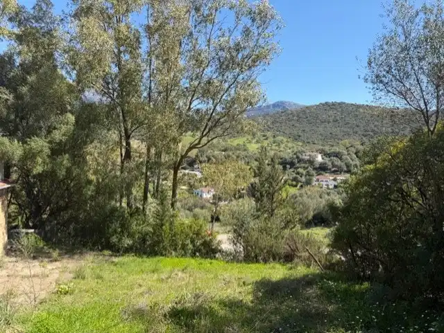 Terreno en venta en Benaocaz