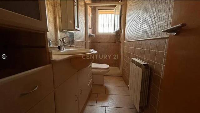 Casa adosada en Venta en  NTRA SRA MONTSERRAT, 29 en Parets del Vallès