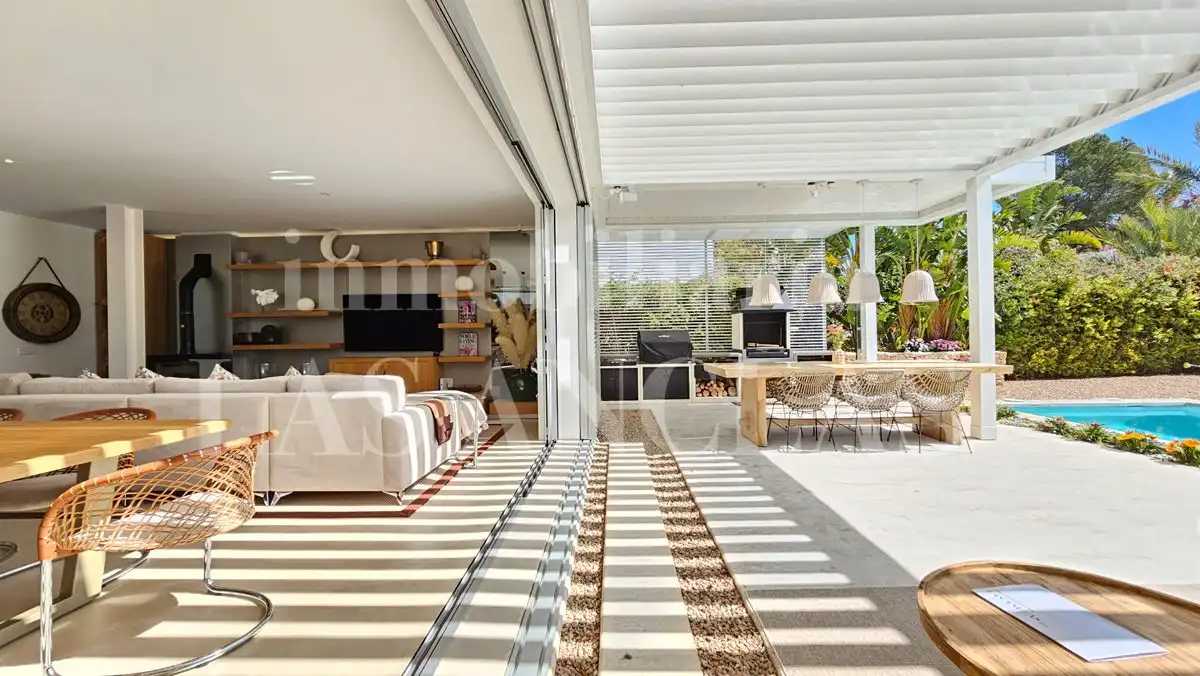Casa con piscina en venta en Sant Carles, imagen 6
