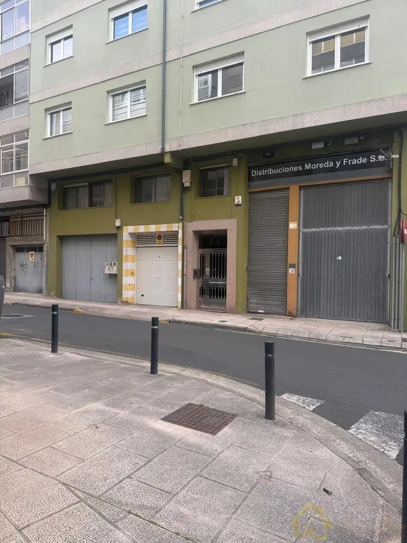 Außenansicht von Wohnung zum Verkauf in Lugo mit Heizung