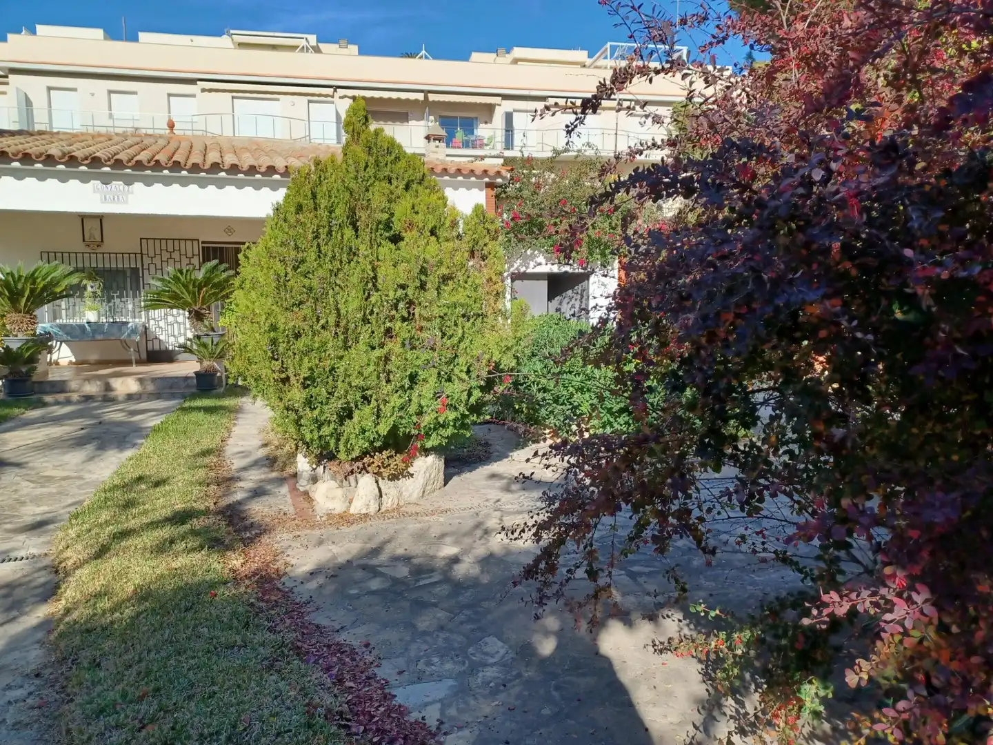 Jardí de Casa o xalet en venda en Cubelles amb Jardí privat
