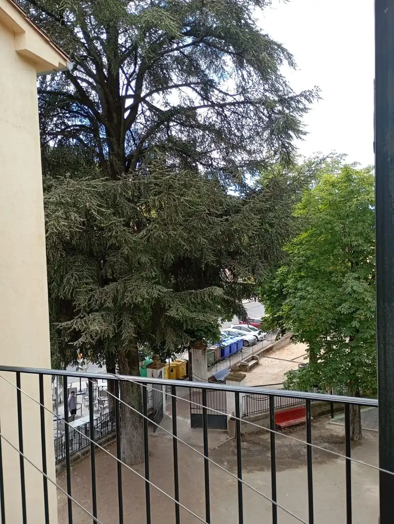 Vista exterior de Edificio en venta en Baños de Montemayor