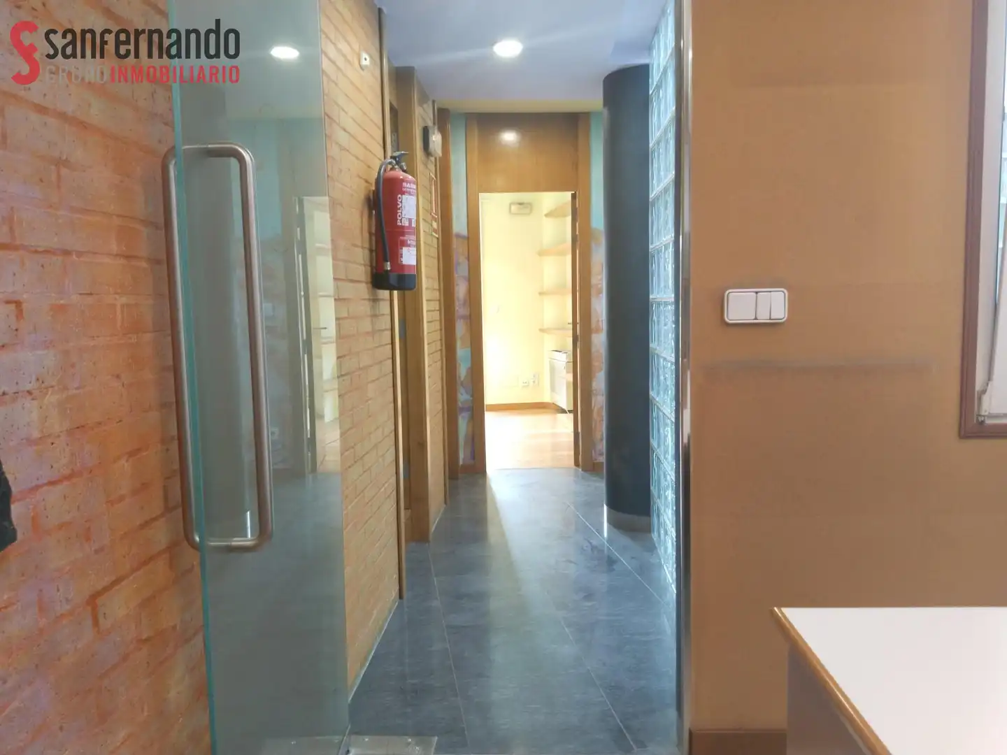 Büro zur Miete in Torrelavega  mit Klimaanlage und Heizung
