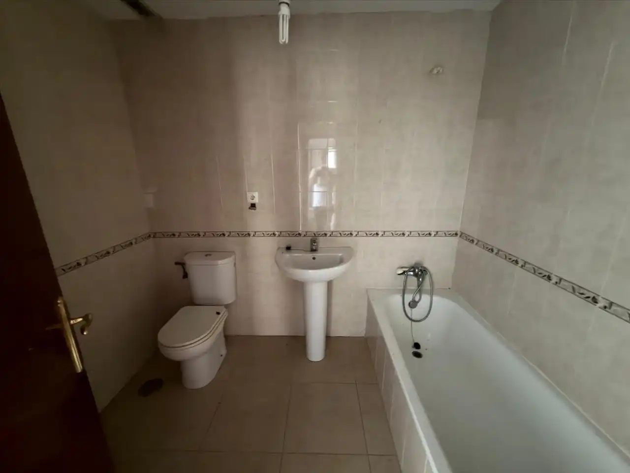 Bany de Pis en venda en Dos Hermanas