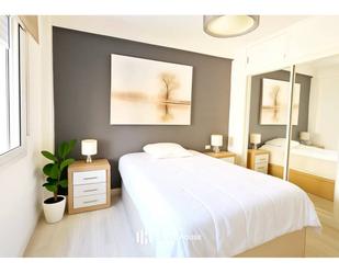 Bedroom of Flat for sale in Marbella  with Air Conditioner, Terrace and Furnished