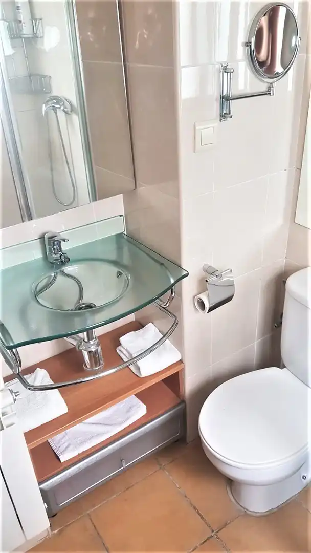 Bathroom of Apartments for rent in Cáceres  with Air Conditioner, Heating and Furnished