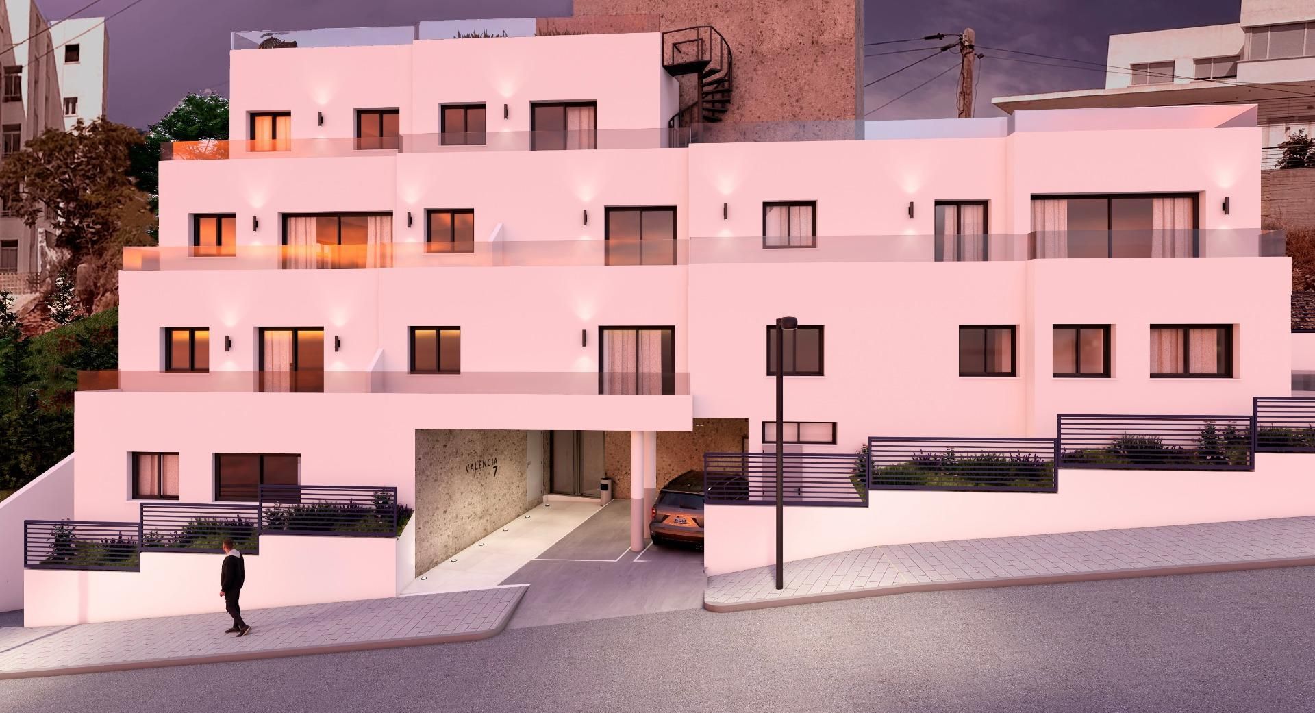 Vista exterior de Àtic en venda en Rincón de la Victoria amb Terrassa, Traster i Balcó