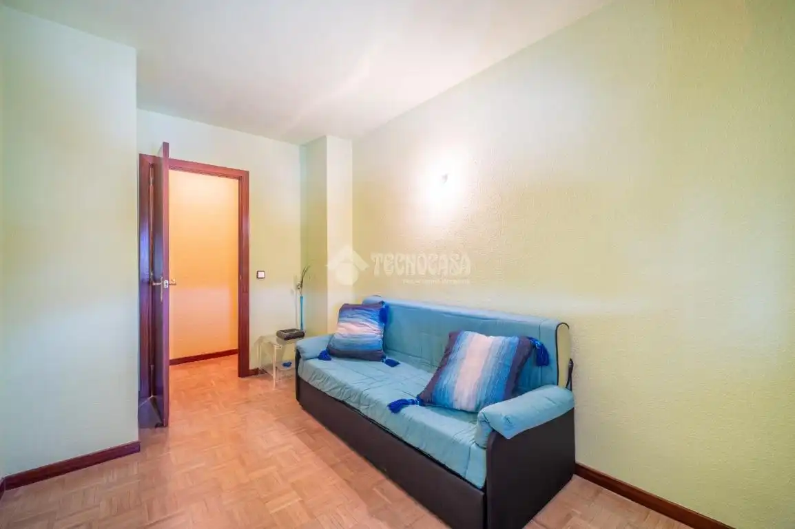 Dormitori de Pis en venda en Rivas-Vaciamadrid amb Aire condicionat, Parquet i Terrassa