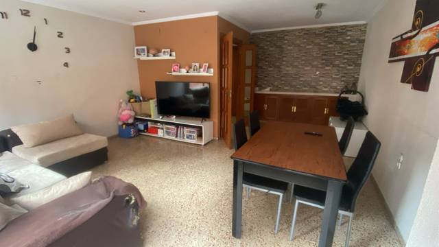 Piso en Venta en Carrer d'Alacant en Plaza Illes Columbretes