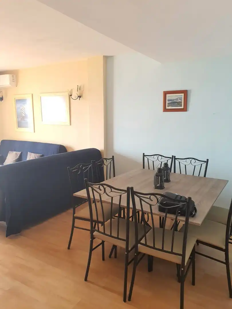 Menjador de Apartament de lloguer en Fuengirola amb Aire condicionat, Calefacció i Terrassa