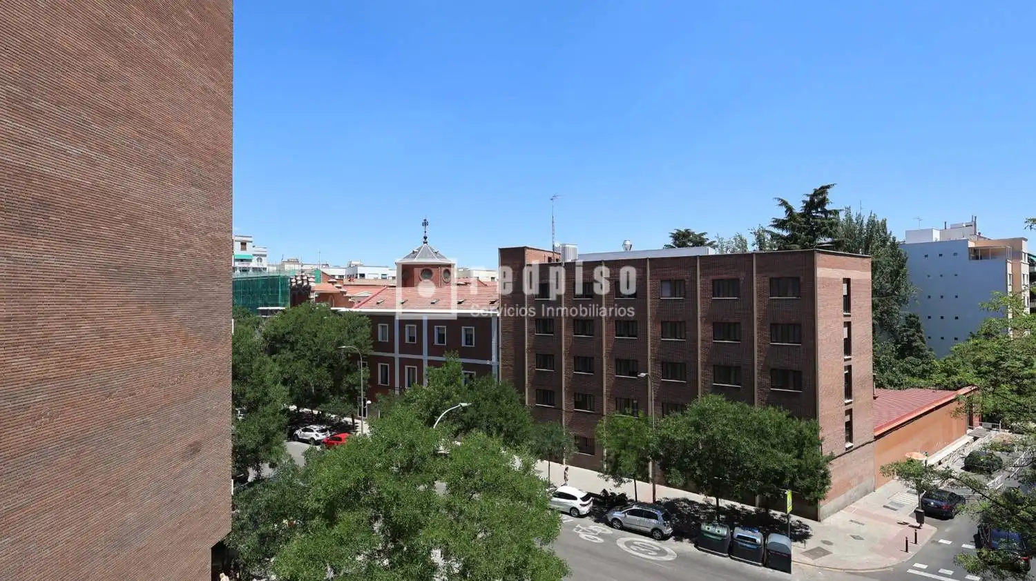 Vista exterior de Piso de alquiler en Madrid con Aire acondicionado y Calefacción