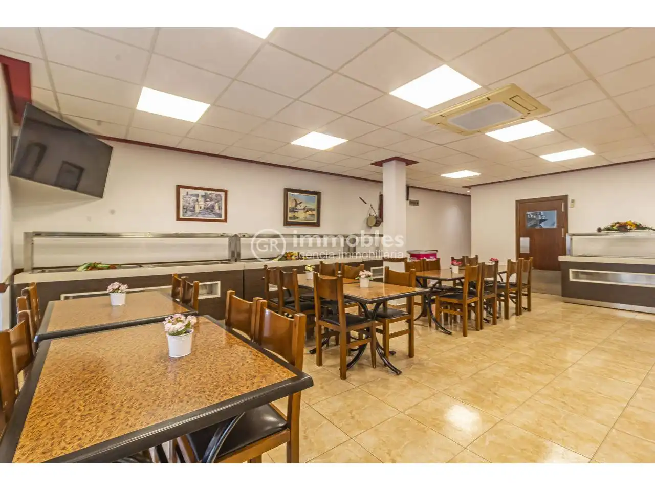 Business premises for transfer in Calle FADRINS, imagen 7