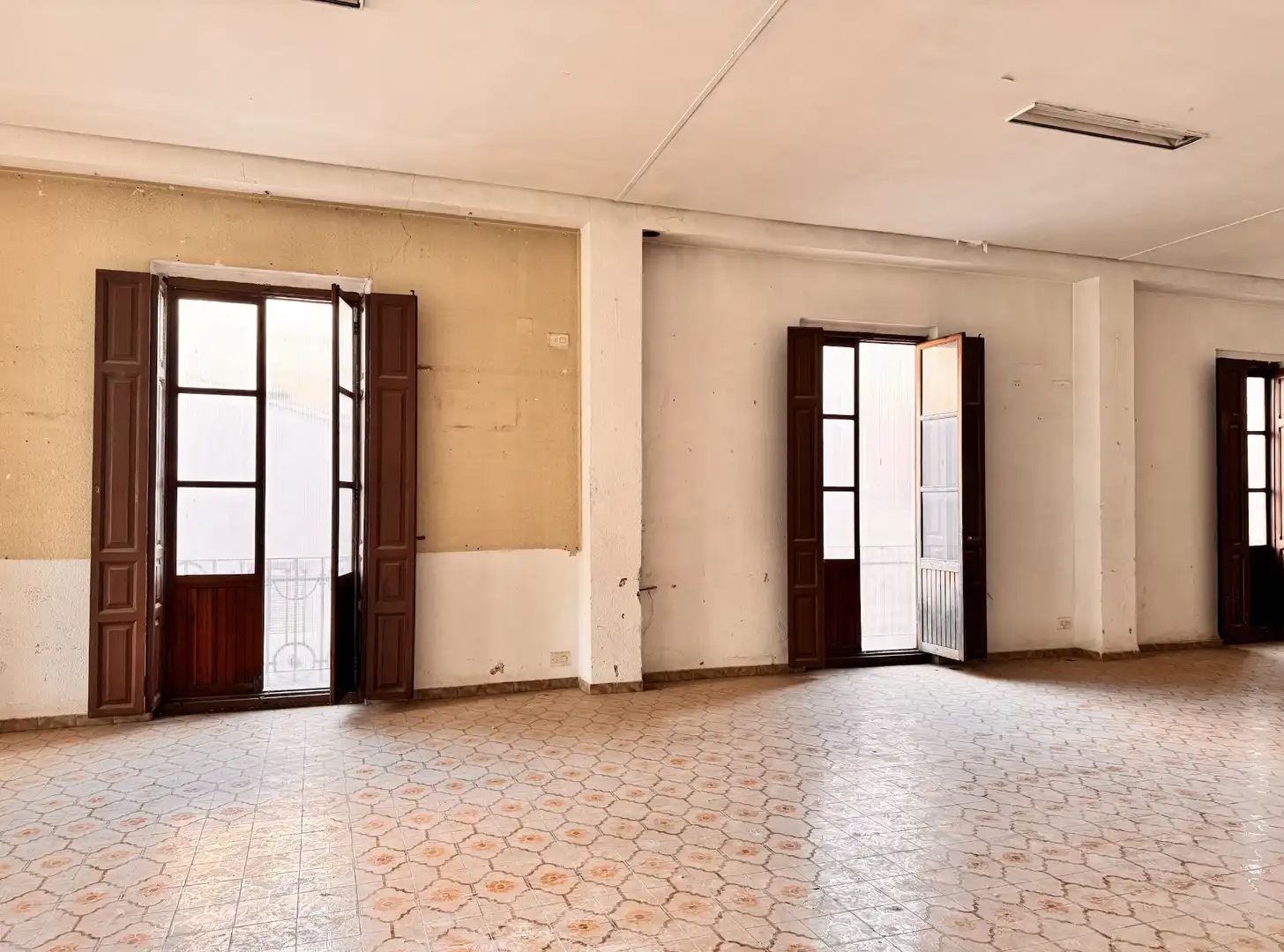 Edifici en venda a Avinguda Major, 38, Massamagrell