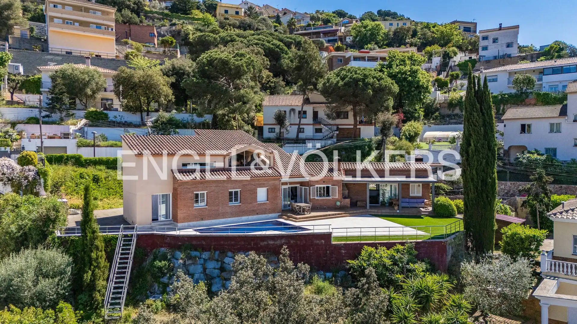 Vista exterior de Casa o xalet en venda en Sant Fost de Campsentelles amb Calefacció, Jardí privat i Parquet