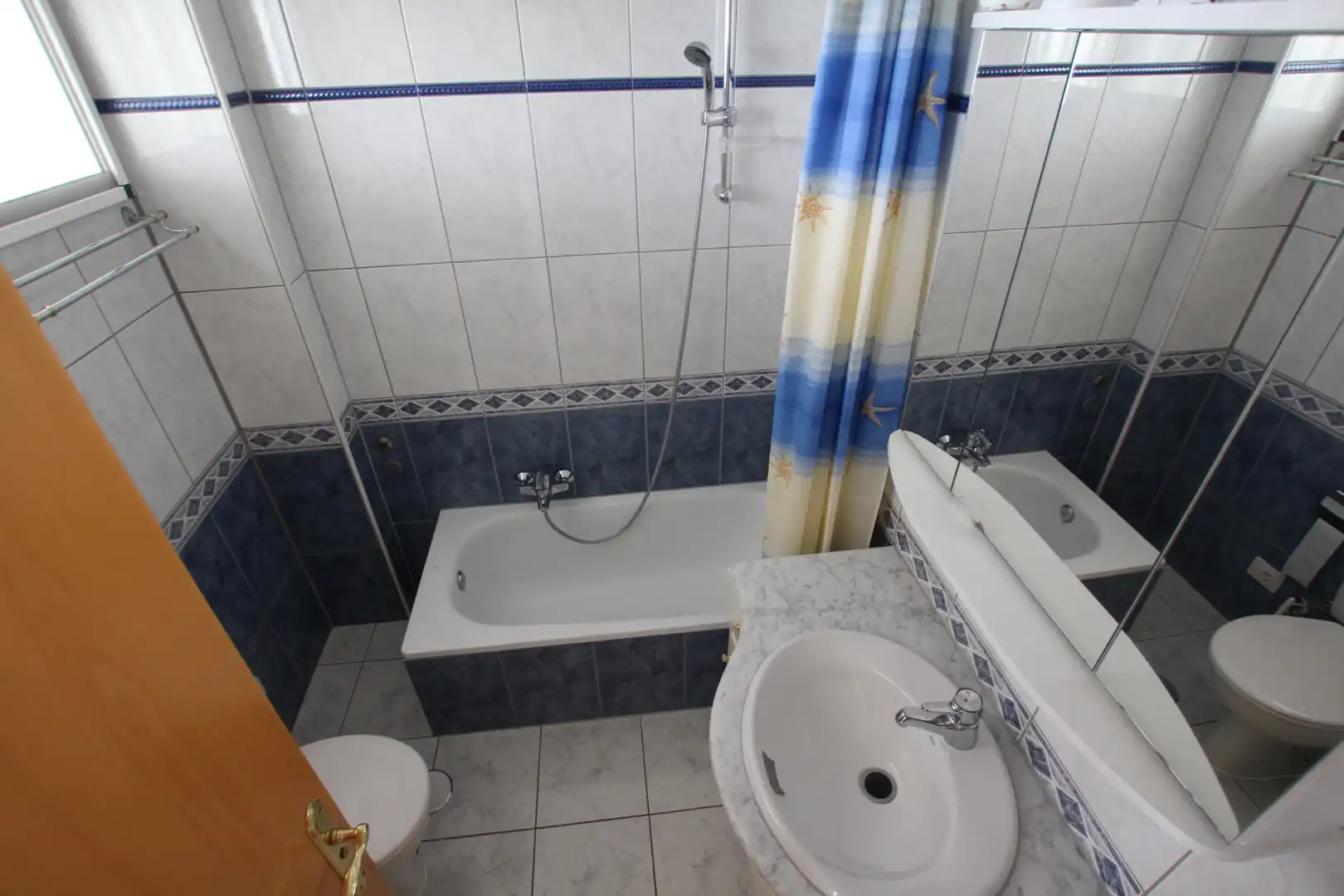 Badezimmer von Wohnungen zum Verkauf in Arona mit Terrasse, Möbliert und Gemeinschaftspool