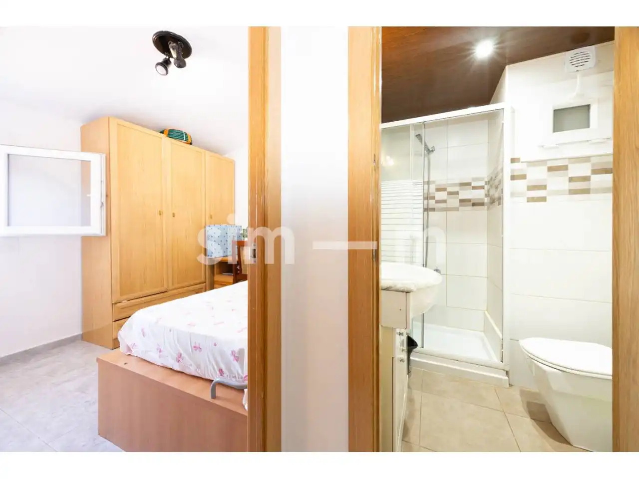 Schlafzimmer von Wohnung zum Verkauf in Vic mit Heizung und Balkon