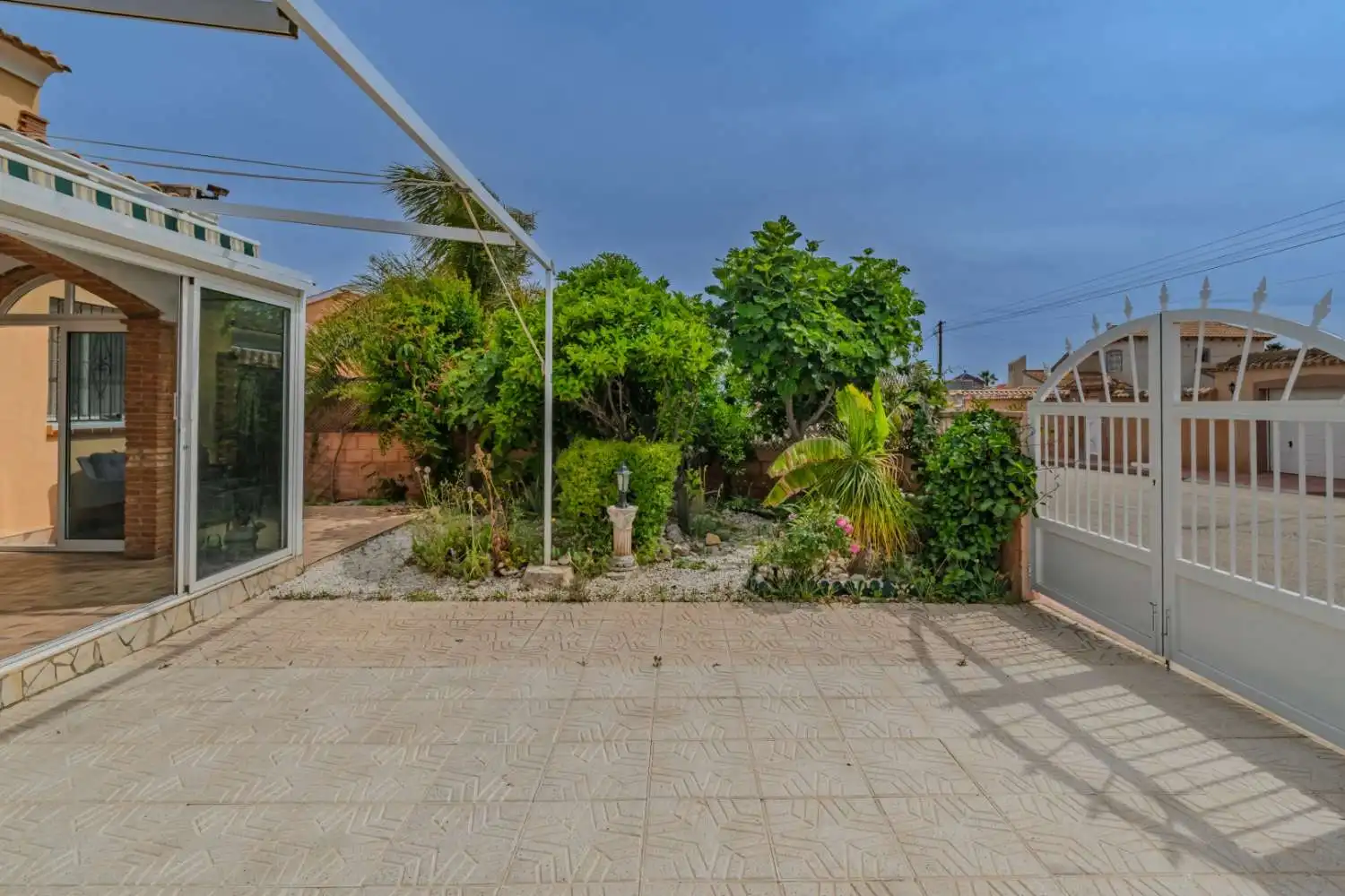 Chalet con piscina en venta en N/A, imagen 3