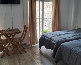 Dormitori de Estudi de lloguer en L'Hospitalet de Llobregat amb Aire condicionat, Moblat i Rentadora
