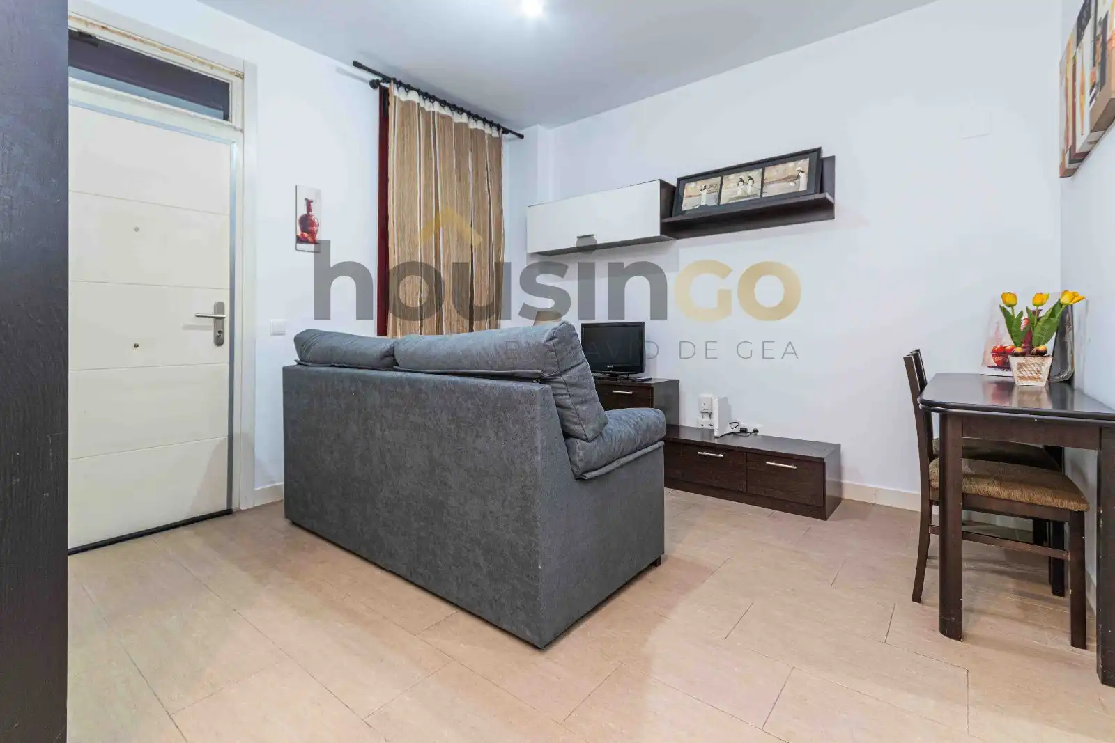 Sala d'estar de Pis de lloguer en  Madrid Capital amb Calefacció, Parquet i Terrassa