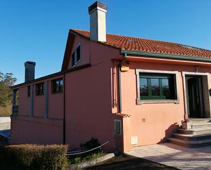 Vista exterior de Casa o xalet en venda en Noia amb Moblat, Forn i Microones