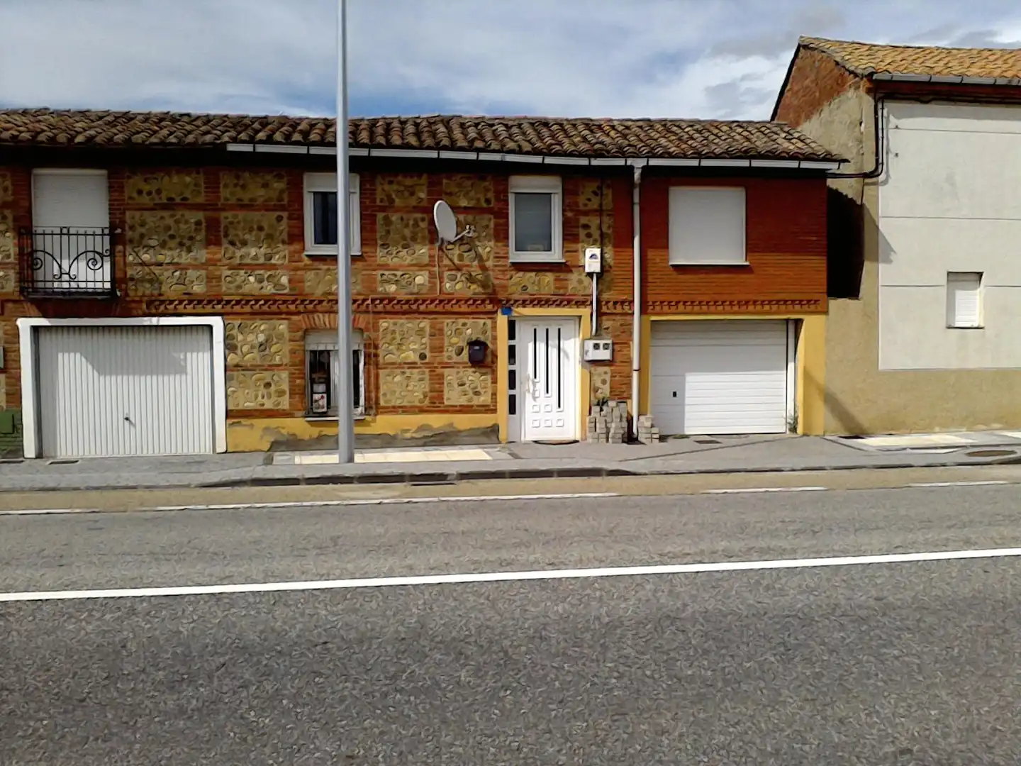 Adossat en venda a Carretera MADRID-AR