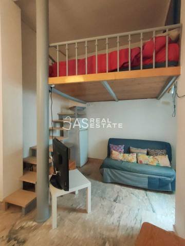 Piso en Venta en Calle De Tribulete en Embajadores - Lavapiés