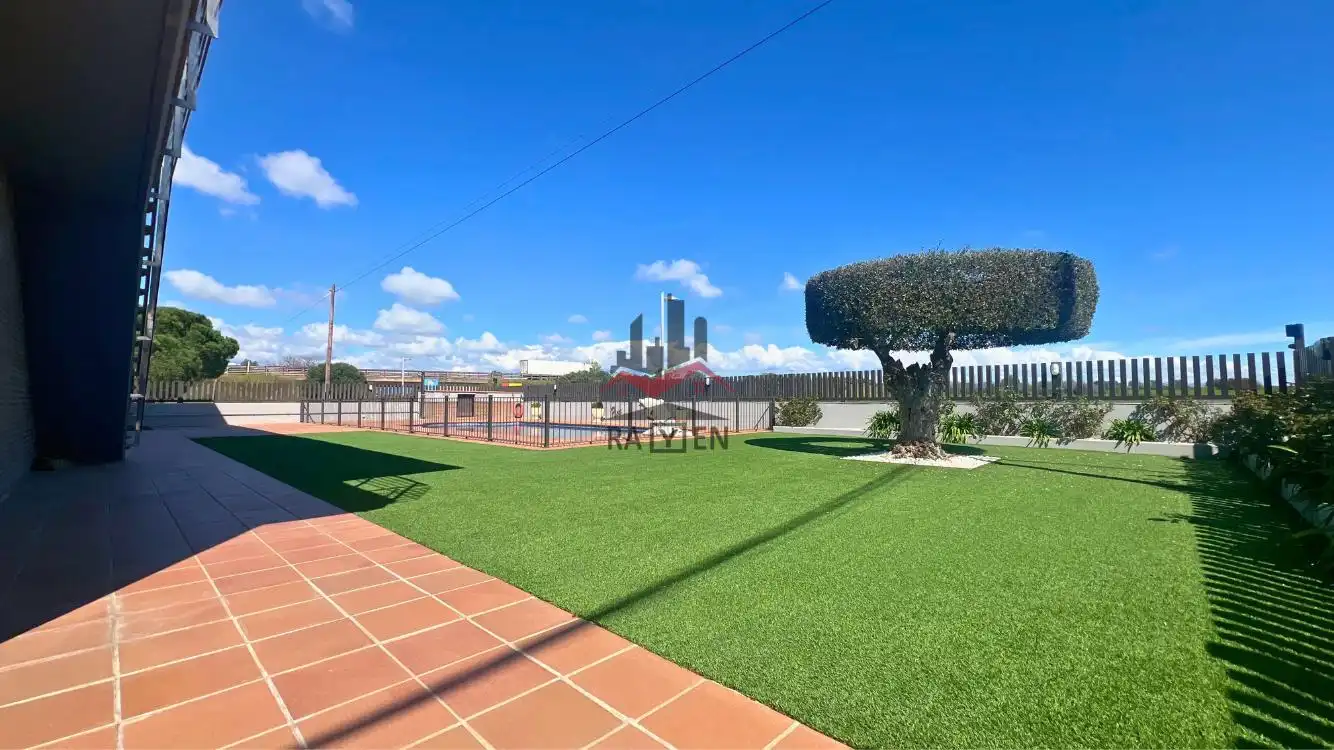 Houses for sale in Riu Muga, Vilamalla