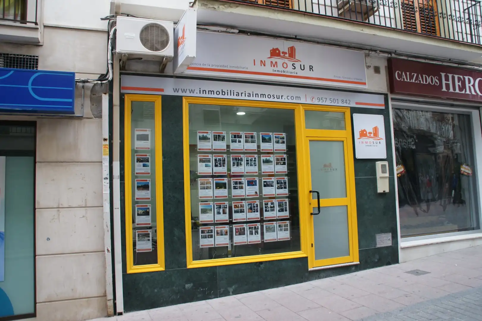 Terreno industrial en venta en Lucena