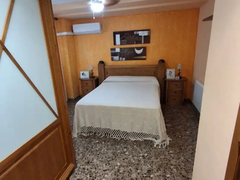 Reihenhaus mit Pool zum Verkauf in Carrer América 49, imagen 16