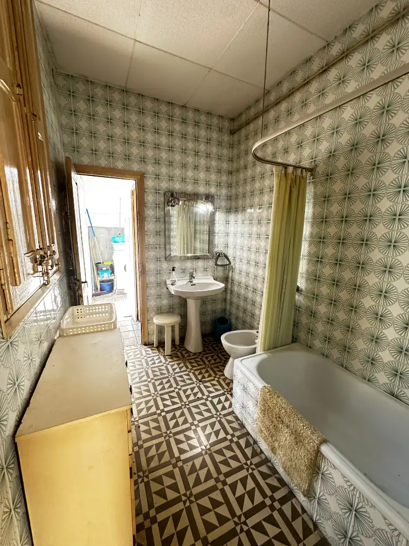 Baño de Ático en venta en Mataró con Trastero, Amueblado y Horno