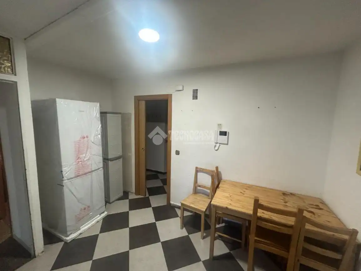 Kitchen of Flat for rent in Leganés  with Heating