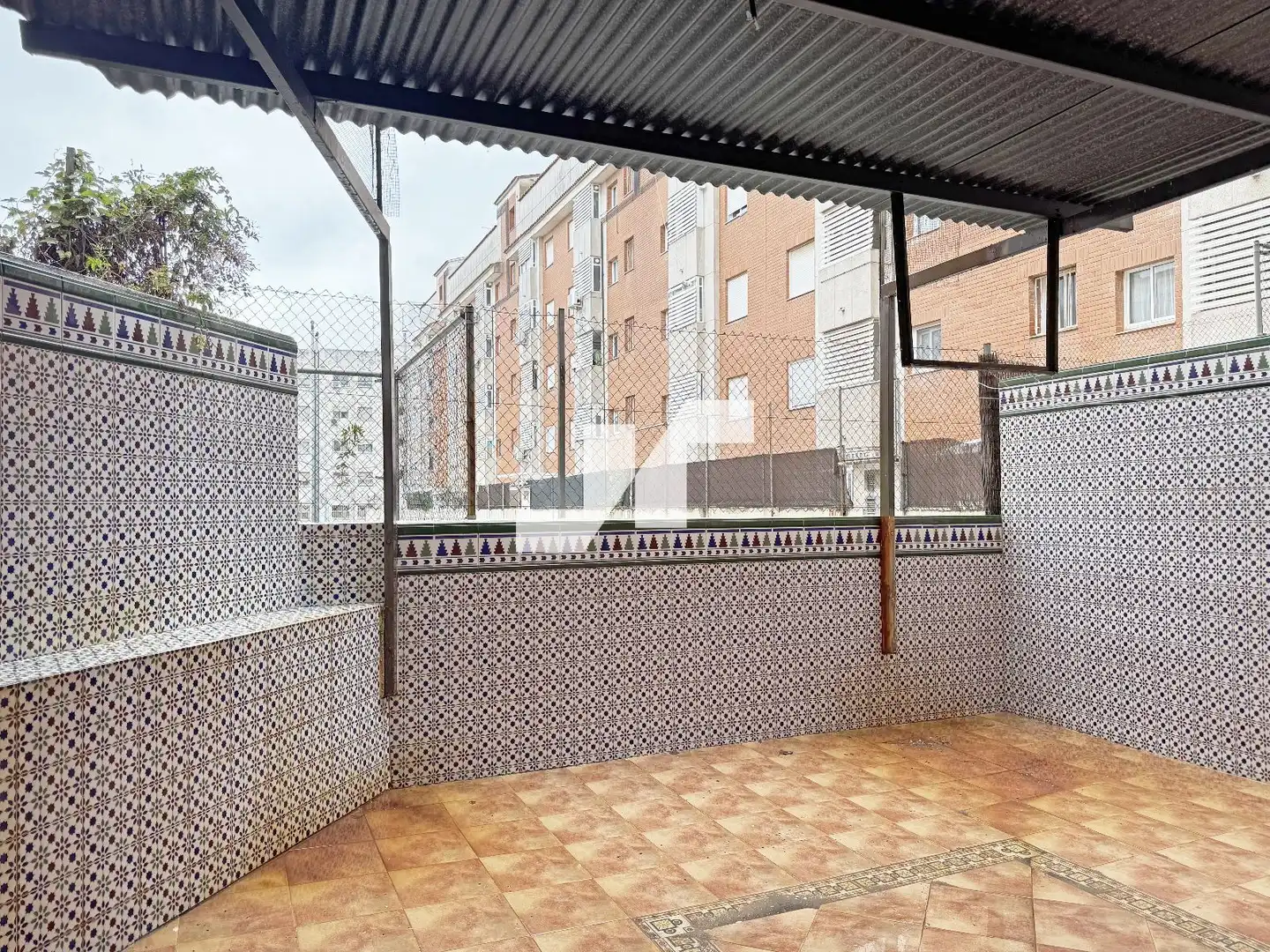 Außenansicht von Wohnung zum Verkauf in Vila-real mit Klimaanlage, Heizung und Terrasse