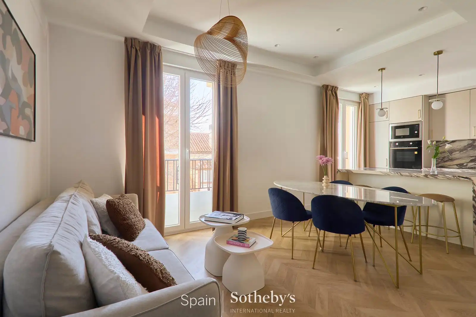 Apartament amb ascensor en venda a Centro