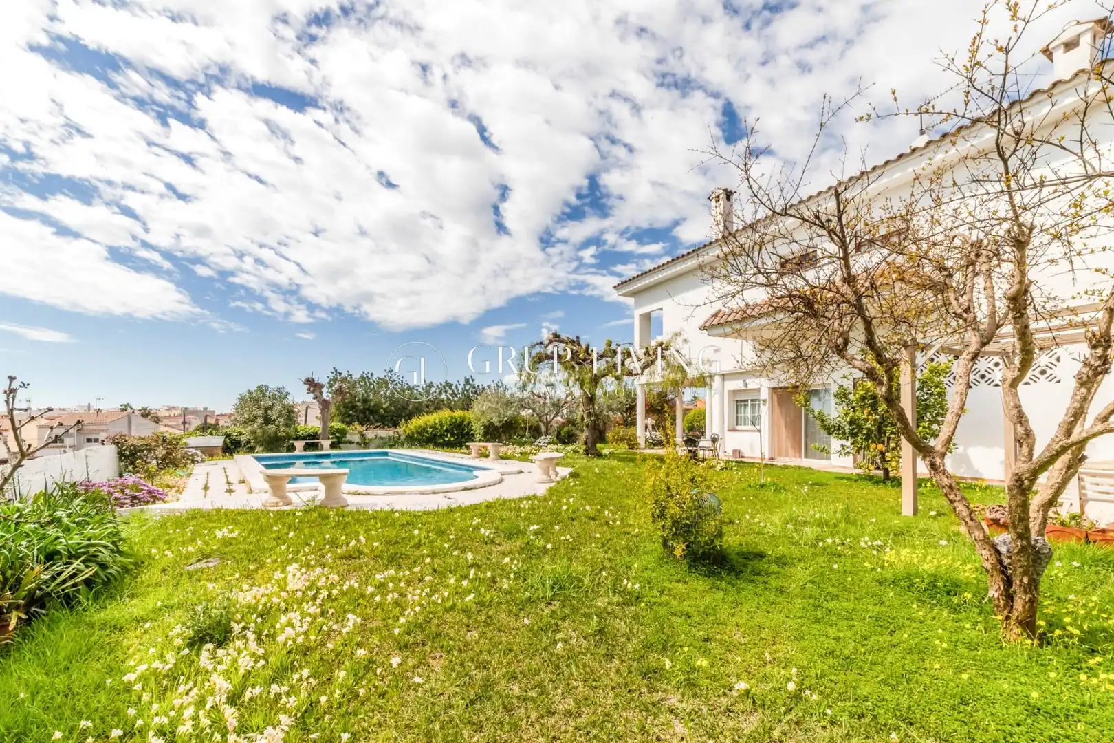 Jardín de Casa o chalet en venta en Vilanova i la Geltrú con Calefacción, Jardín privado y Terraza