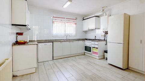 Foto 4 de Casa adosada en venta en Martorell, Barcelona