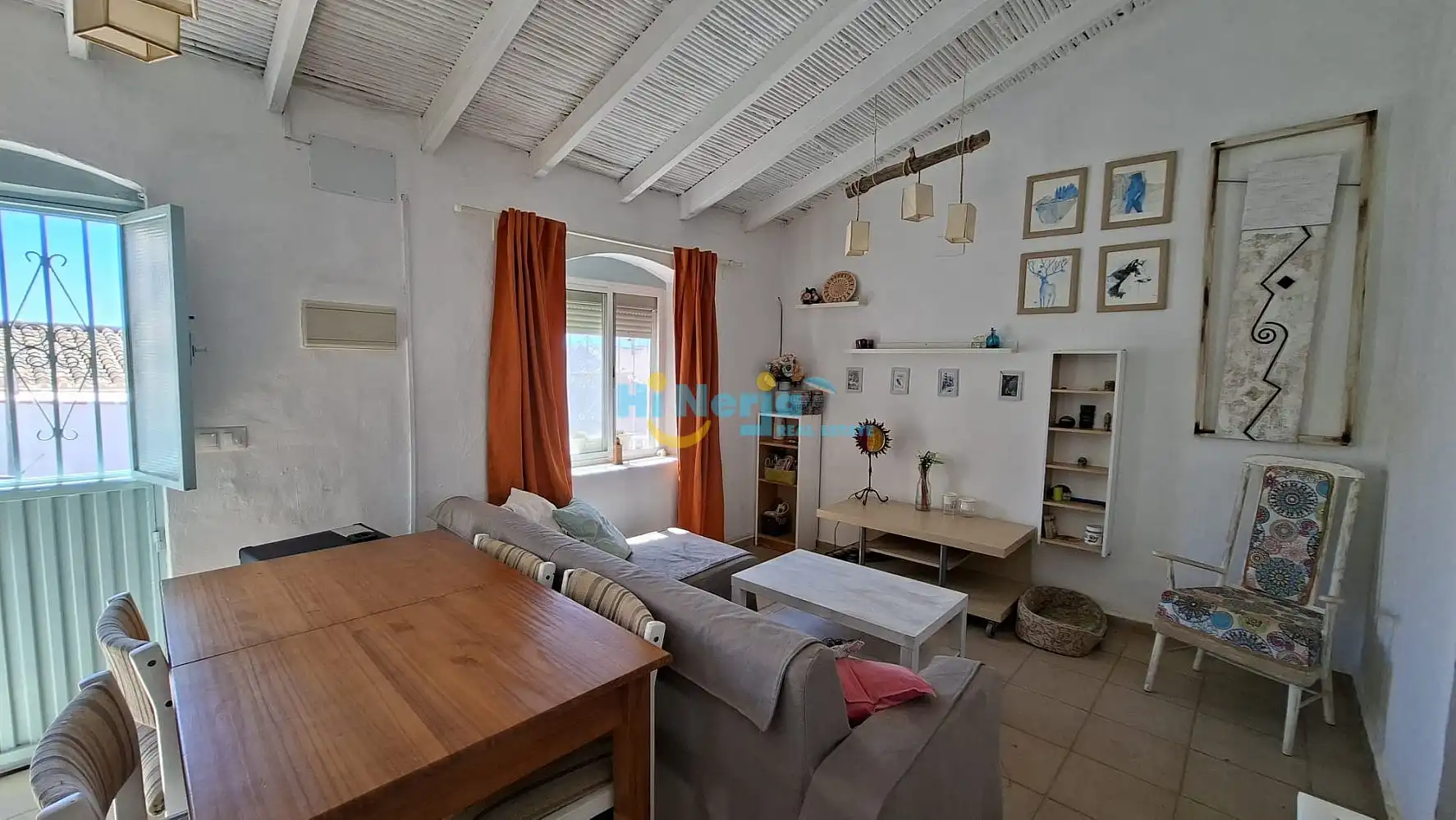 Sala d'estar de Casa o xalet en venda en Vélez-Málaga amb Terrassa, Traster i Moblat