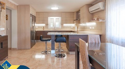 Villa con piscina privada, en la provincia de Alicante, en la ciudad de Torrevieja, en la zona de Los Balcones. 7 habitaciones | 3, imatge 5