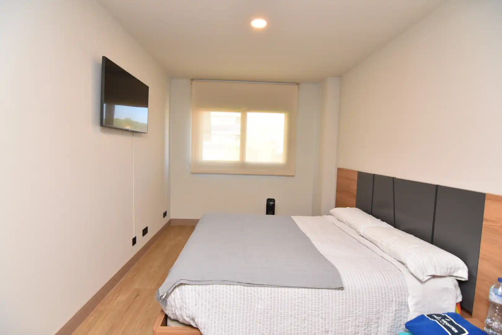 Schlafzimmer von Wohnung zum Verkauf in Pineda de Mar mit Klimaanlage, Heizung und Privatgarten