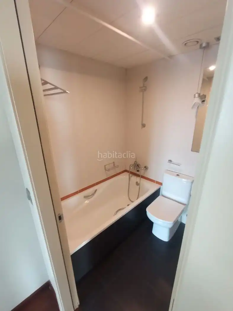 Flat with pool for sale in Avinguda del Camp de la Bota 460, imagen 3