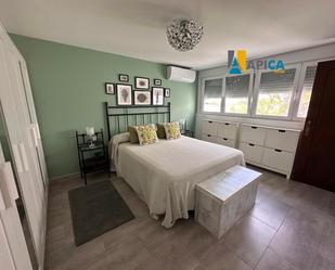 Bedroom of Flat for sale in El Puerto de Santa María  with Swimming Pool and Community pool