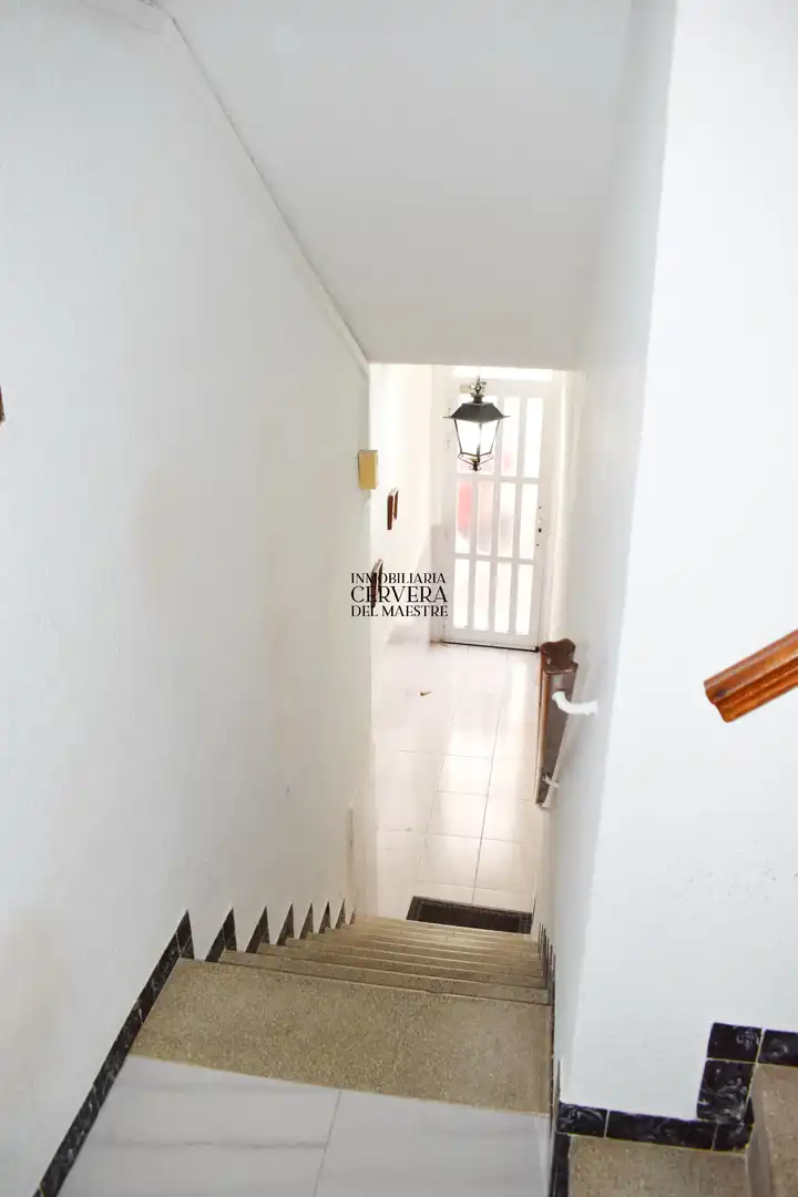 Casa adosada en venta en Cervera del Maestre