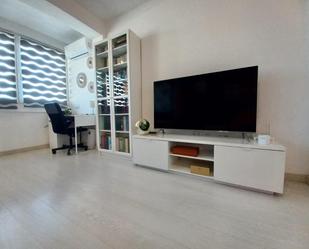 Living room of Study to rent in Torremolinos  with Air Conditioner, Heating and Furnished