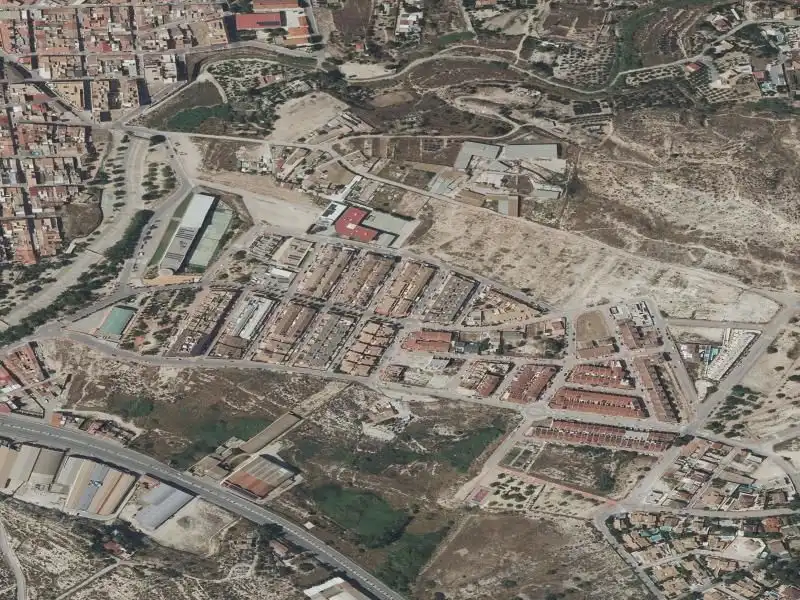 Pis en venda a Calle Roma - Rc Molineta, Los Vientos- Casa Ros