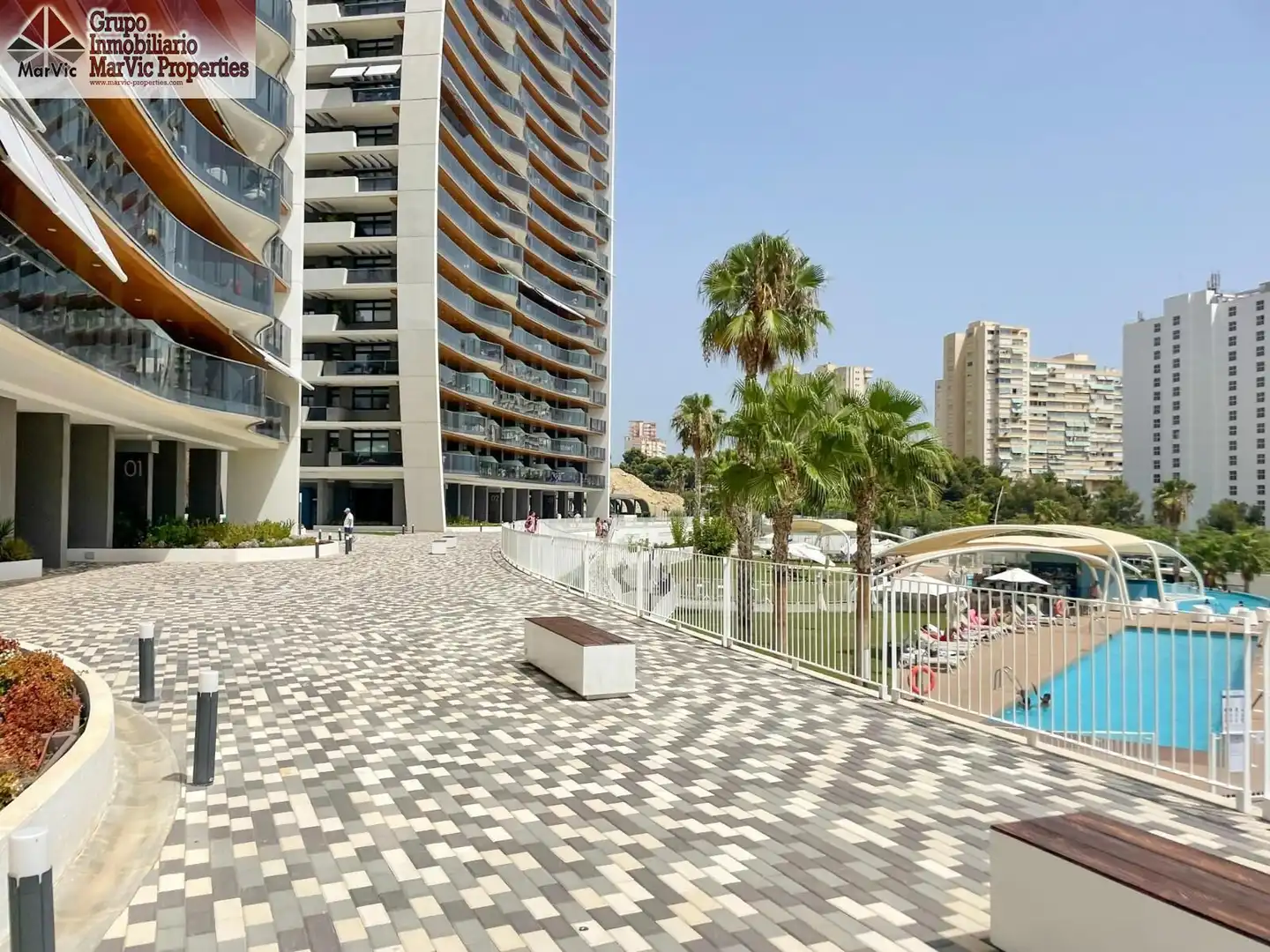 Terrasse von Wohnung zum Verkauf in Benidorm mit Terrasse, Möbliert und Gemeinschaftspool
