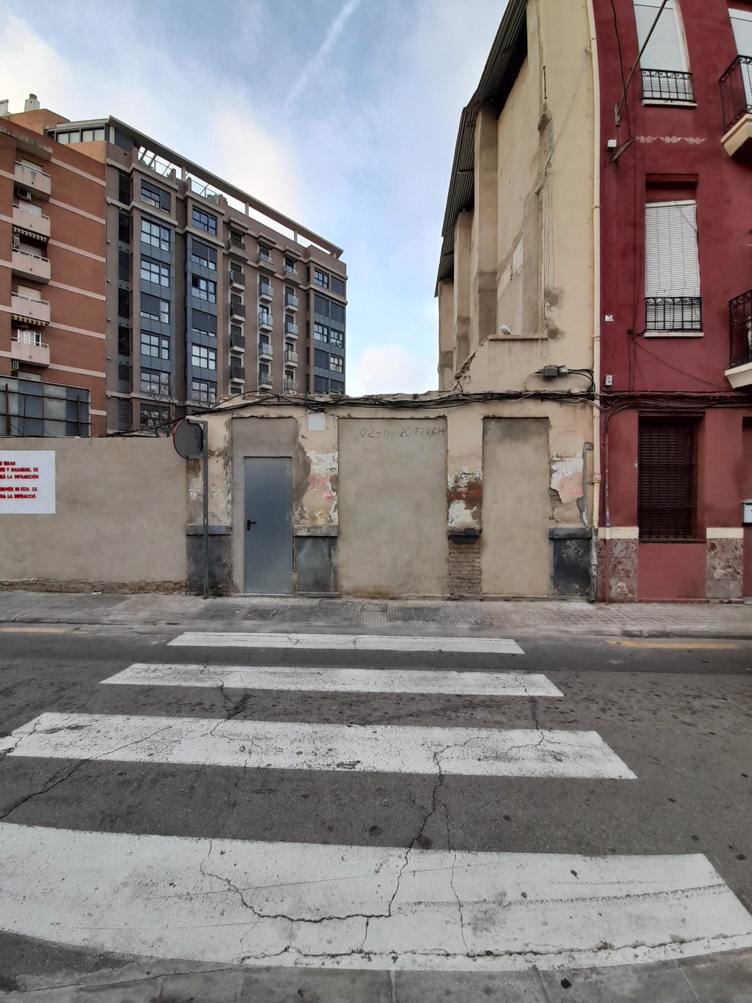 Exterior view of Land for sale in  Valencia Capital