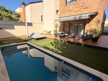 Casa con piscina en venta en La Alcayna