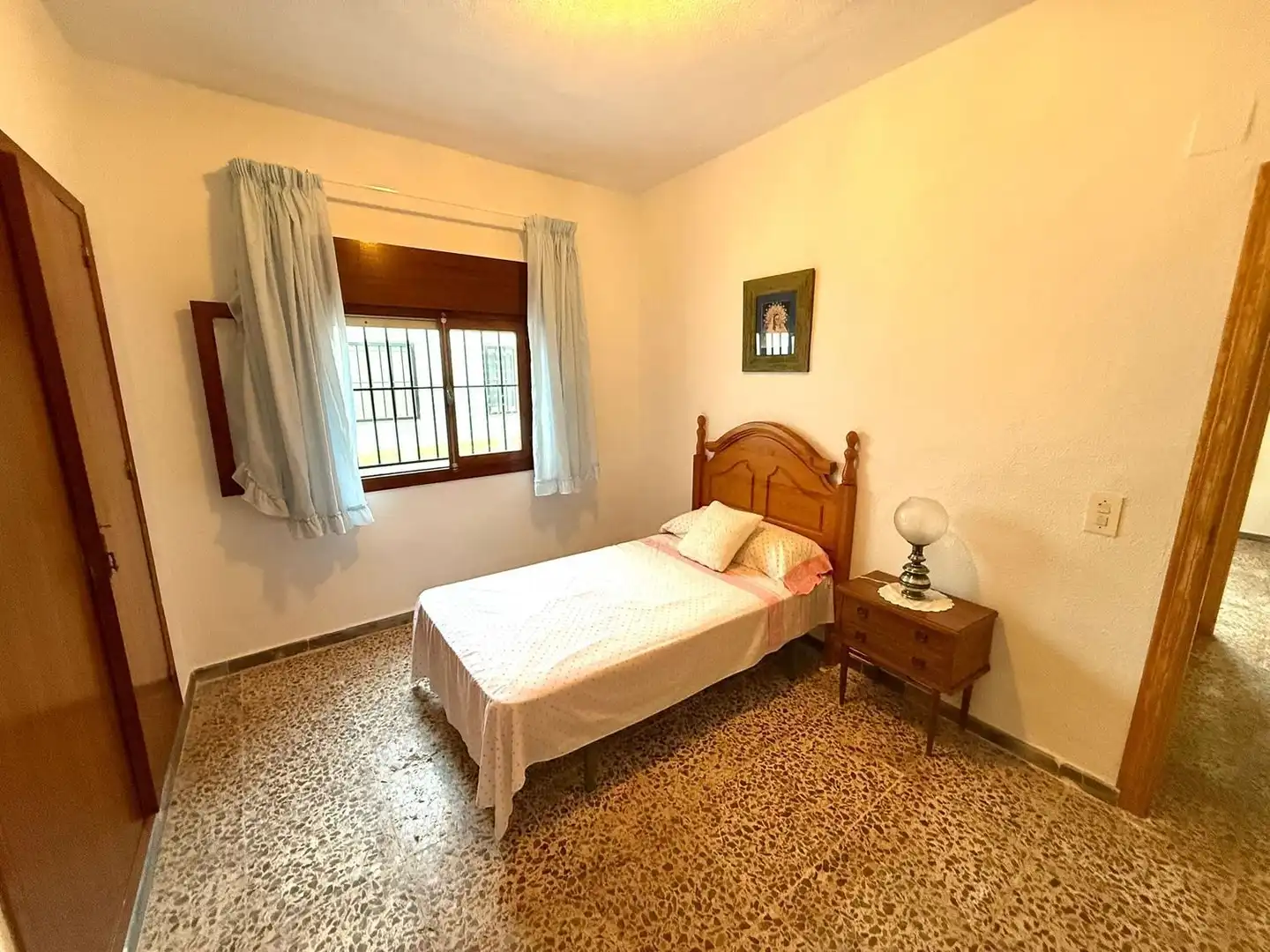 Schlafzimmer von Einfamilien-Reihenhaus zum Verkauf in Pulpí mit Heizung, Terrasse und Abstellraum