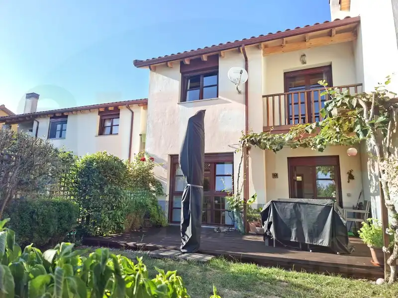 Casa in vendita a Barrio de la Llosa