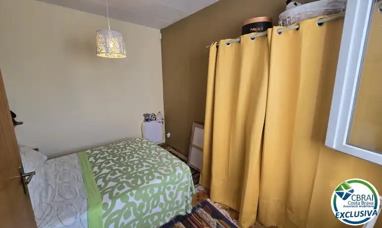 Dormitori de Casa o xalet en venda en Roses amb Calefacció, Jardí privat i Traster